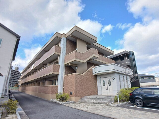 プラシードレジデンス