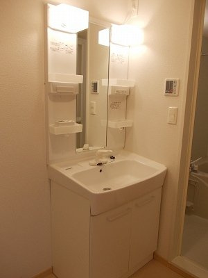 グリーン　ウイング　Ｅのトイレ|コンパクトで使いやすいトイレです