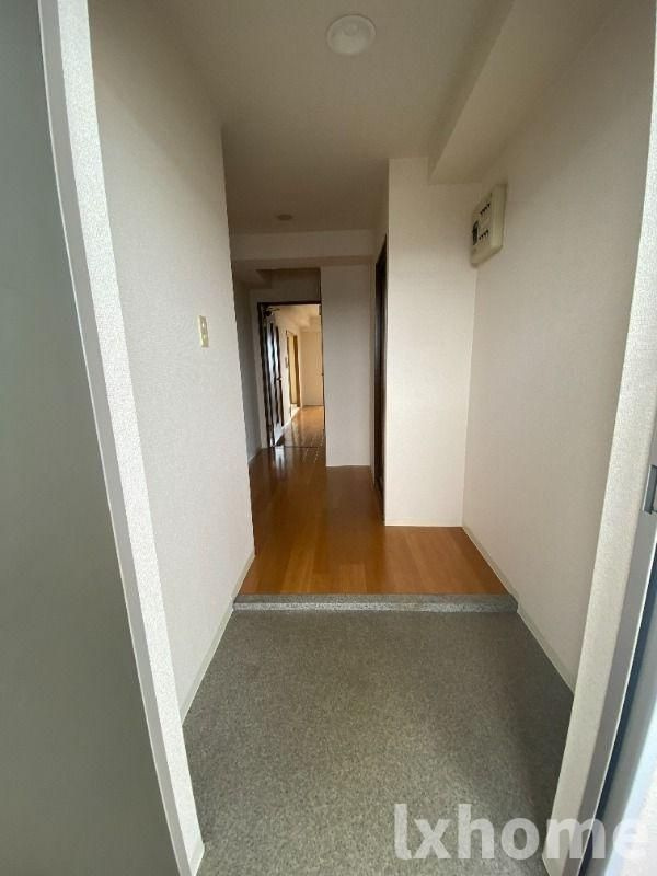 ゼアス真砂の玄関|収納もある玄関です