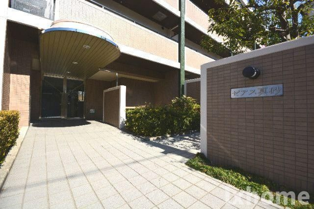 ゼアス真砂のエントランス|落ち着いたエントランスです