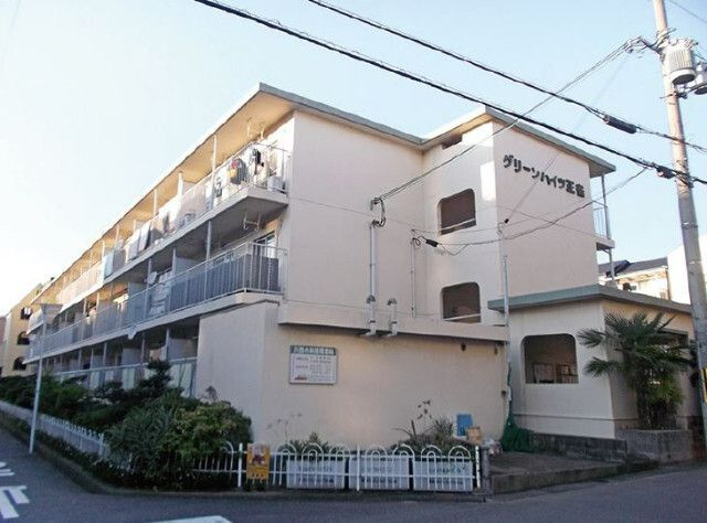 グリーンハイツ　正雀のエントランス|建物の内部です
