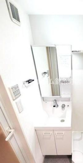 MAXIV CITY堀切RIVER SIDEの独立洗面台|※建築中のため同施工会社参考写真となります。