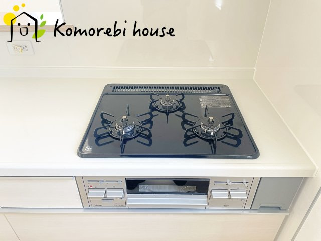 上尾市領家　第2　新築一戸建て　クレイドルガーデン　03のキッチン|きれいなキッチンです