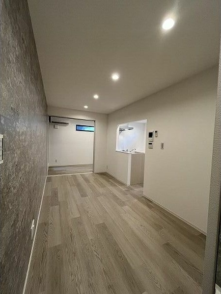 プリシェール笠寺の居間・リビング