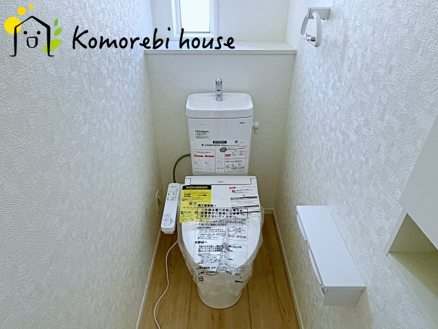 上尾市領家　第2　新築一戸建て　クレイドルガーデン　04の独立洗面台|独立洗面台あり、毎朝おしゃれに忙しい女性の方におすすめです