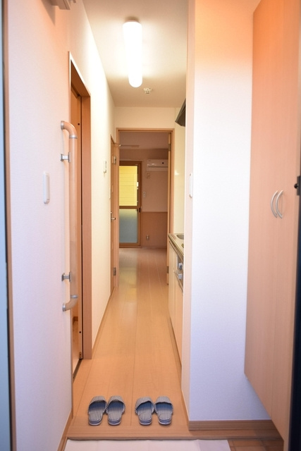 I．ヴィレッジ堀崎の玄関|下旬入居