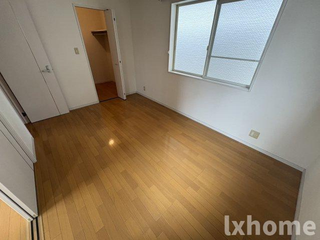 シャルマンの寝室|ゆとりの広さです