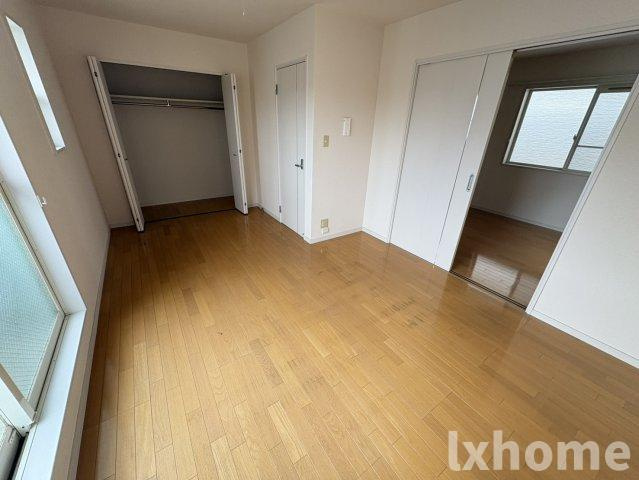 シャルマンの寝室|ゆとりの広さです