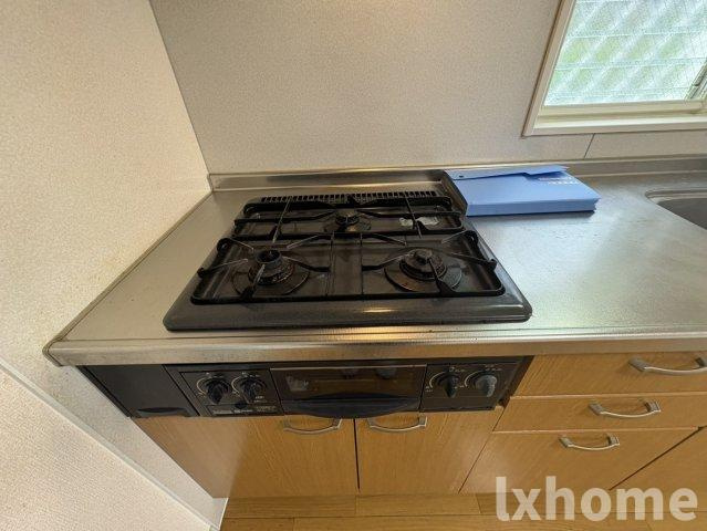 シャルマンのキッチン|コンパクトなキッチンで掃除もラクラク