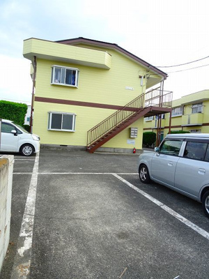 【駐車場】 | リバービレッジ　A棟