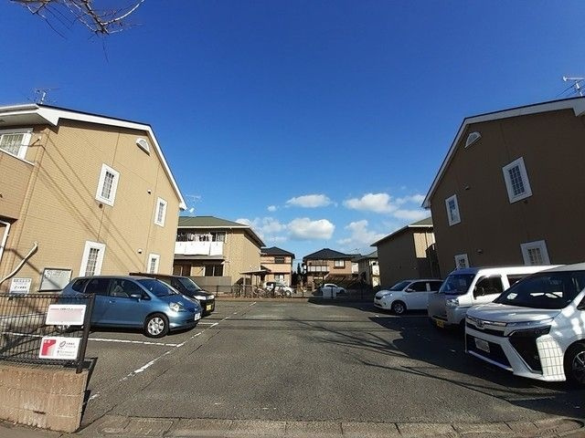 レジーナ　Ｂの駐車場