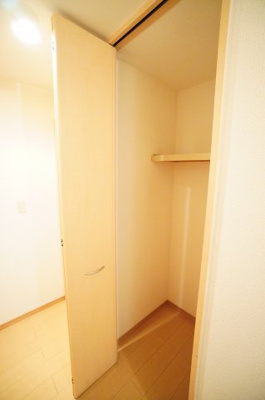 【収納】 | ヴェルクレール弐番館 | ※同物件・同タイプの写真です。