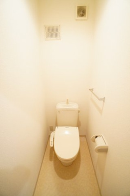 【トイレ】 | ヴェルクレール弐番館 | ※同物件・同タイプの写真です。