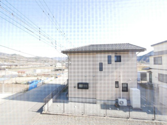 【その他】 | 市川三郷町岩間 Ｈ24年築セキスイハイム施工の中古戸建 車6 | 二階より東側を望む