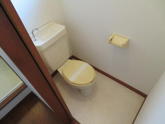 コーポラスエイトのトイレ