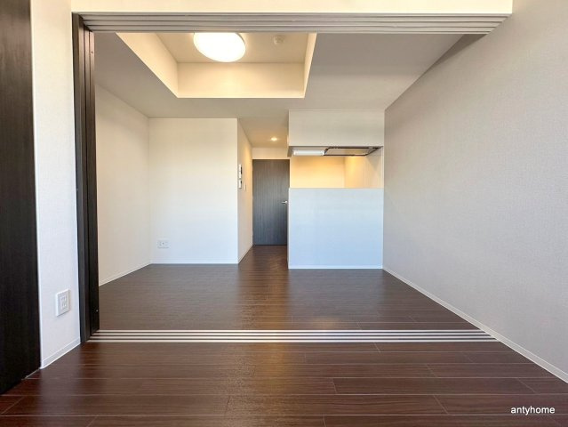 ヴィーナス今里 仲介手数料無料の洋室