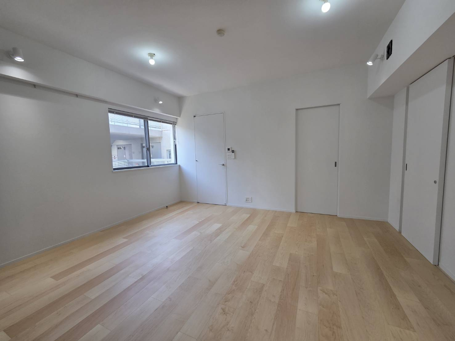 【居間・リビング】