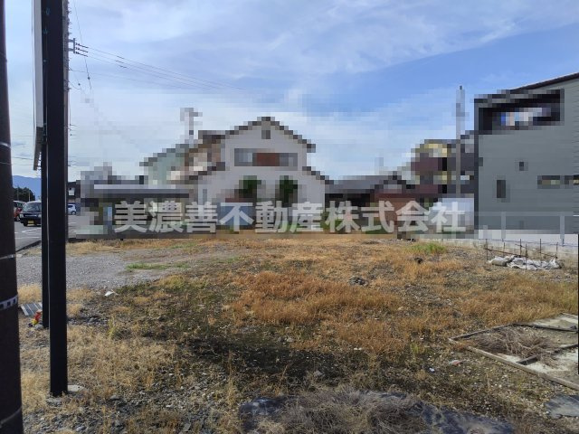 ６６６２８　本巣市上真桑土地の外観