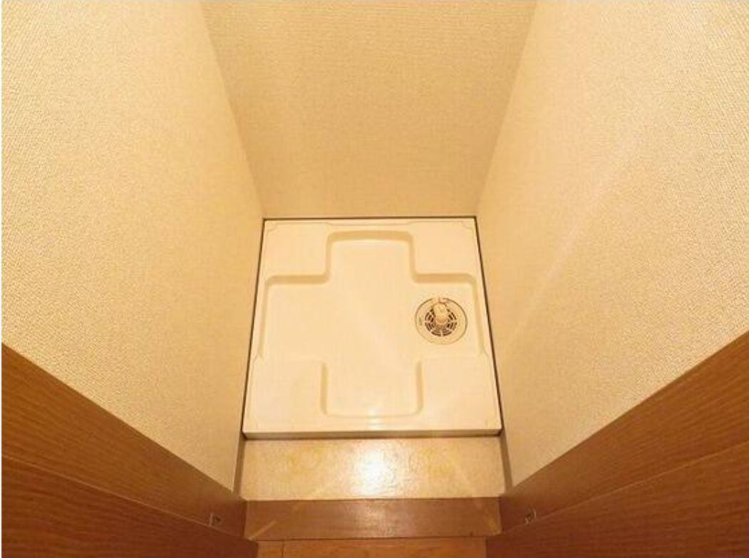 リリエンベルグ弐番館の設備|室内洗濯機置場