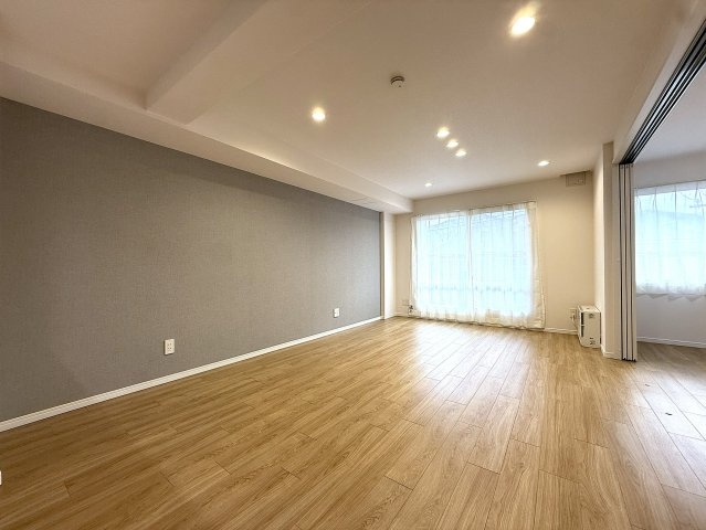 パシフィック星置ヒルズB棟の居間・リビング