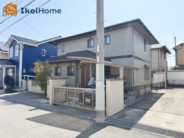 神戸市西区井吹台西町6丁目　中古戸建の駐車場|●年中無休：当日予約可●お車は2台駐車可能！1台分はカーポート＆カーゲート付で安心です♪