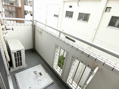 【バルコニー】 | ル・グラン元町