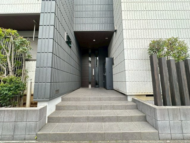 Ｒａｆｆｉｎｅのエントランス