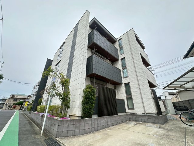 Ｒａｆｆｉｎｅ