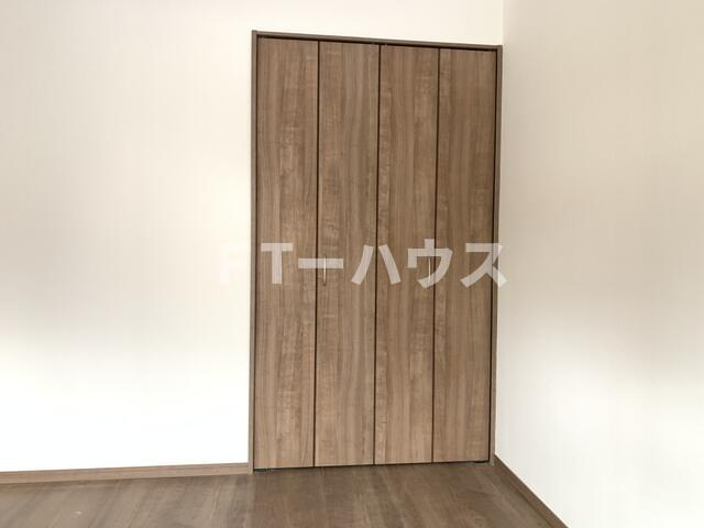船橋市飯山満町３丁目のアパートの収納