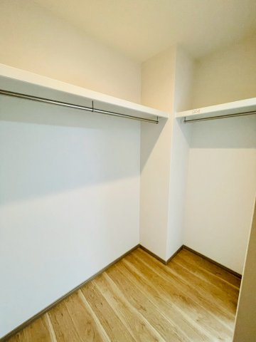 梅津林口町　新築戸建の洋室