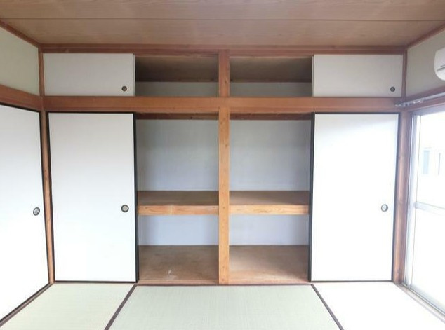 飛田給コーポの収納