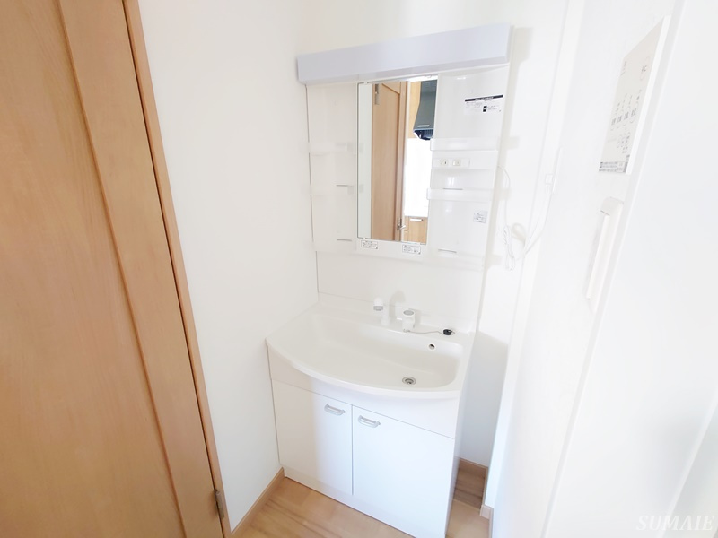 ノースガーデンの洗面所|独立洗面台です☆