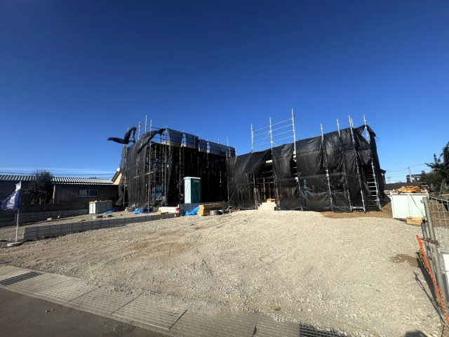 新築　前橋市朝倉町第4　クレイドルガーデン　2号棟の駐車場|現地写真　駐車スペースは並列3台分可能です！
