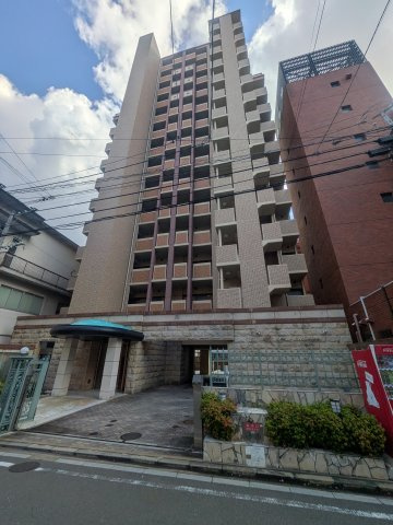 サンロージュ薬院駅前の外観