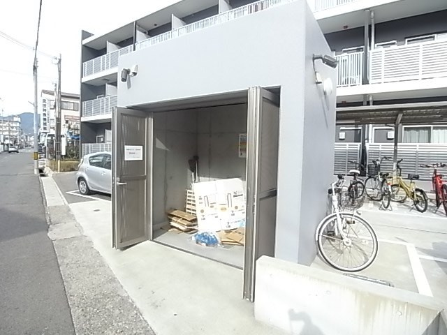東灘OMパレスの外観