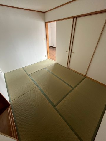 イトーピア苦楽園の和室