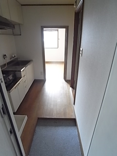 ベル今津の玄関
