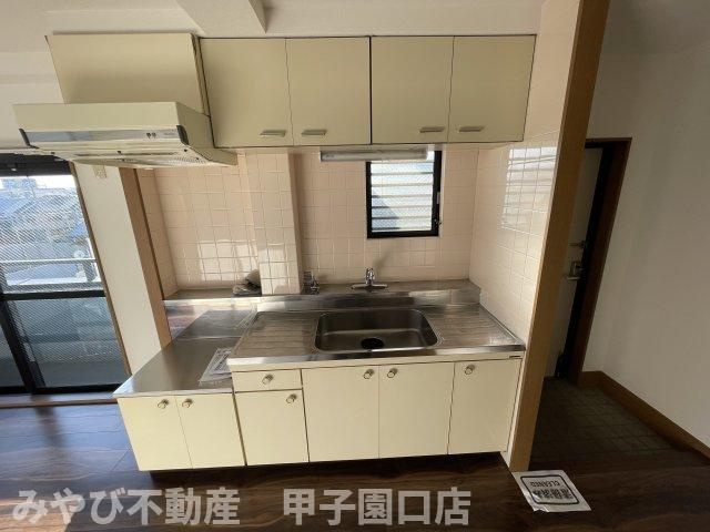 来田ハイツのキッチン