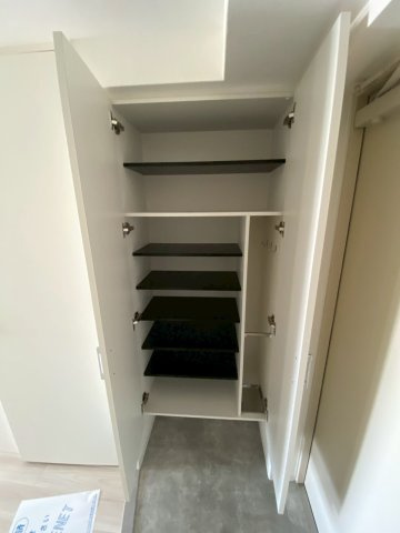 セレニテ神戸ミラクノールの収納