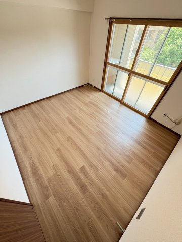 親和マンションの寝室