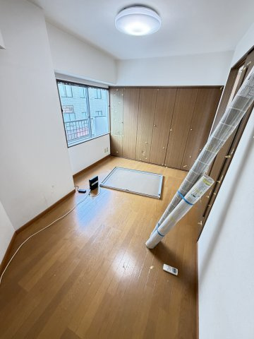 第1大森マンションの洋室