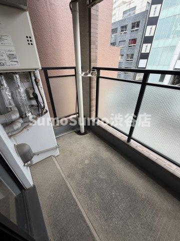 エトワール恵比寿・三葉のバルコニー