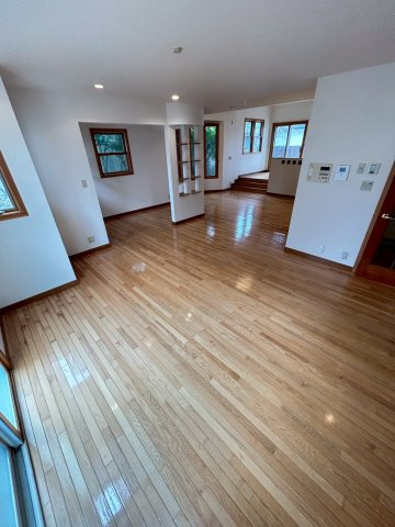 芦屋市翠ケ丘町戸建の居間・リビング