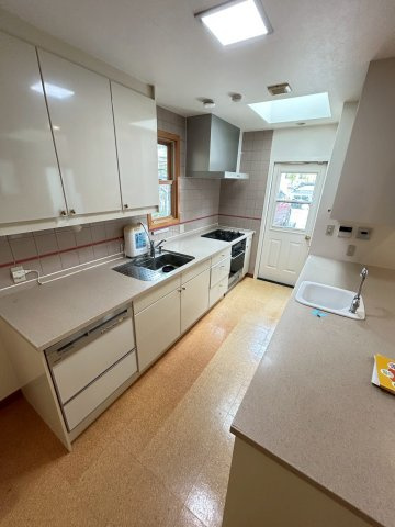 芦屋市翠ケ丘町戸建のキッチン