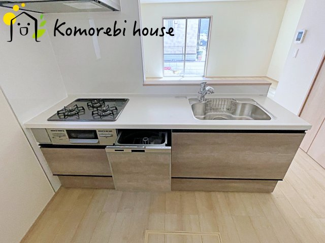 さいたま市北区本郷町1065番　新築一戸建て　ハートフルタウン　Eのキッチン|きれいなキッチンです