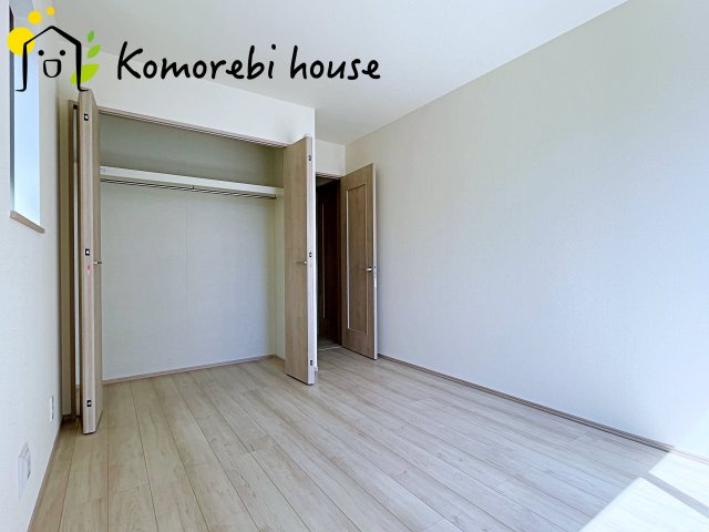 さいたま市北区本郷町1065番　新築一戸建て　ハートフルタウン　Eの寝室|落ち着いて過ごせるお部屋なので、寝室にいかがでしょうか
