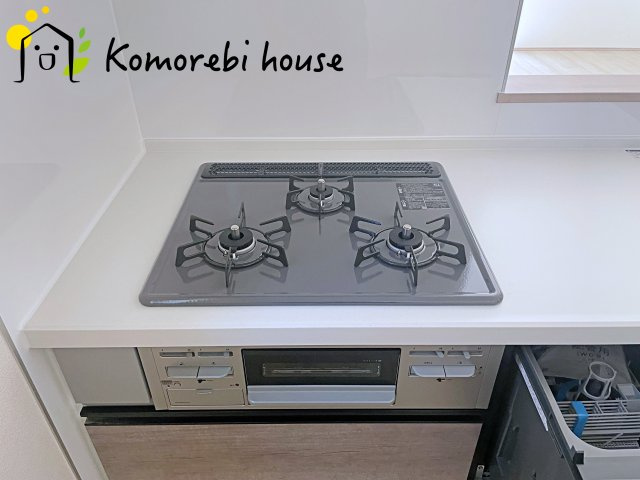 さいたま市北区本郷町1065番　新築一戸建て　ハートフルタウン　Eのキッチン|きれいなキッチンです