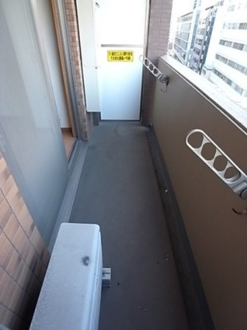 プレサンス神戸みなと元町のバルコニー