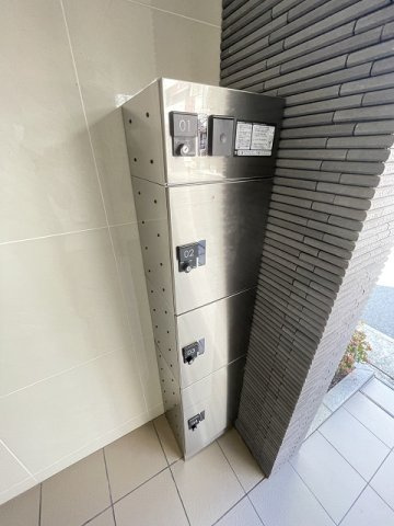PINO甲東園の外観