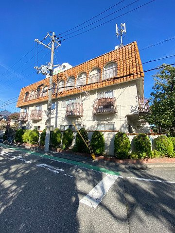 メゾン上甲東園の外観